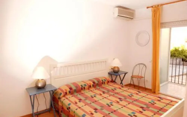 Hola Sitges Apartments