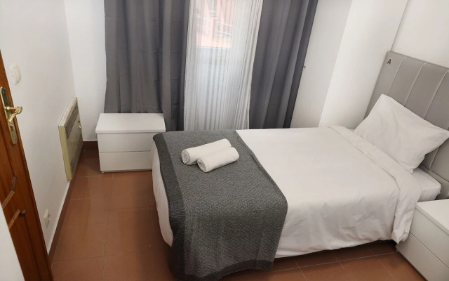 Lisbon Home Host - Hostel