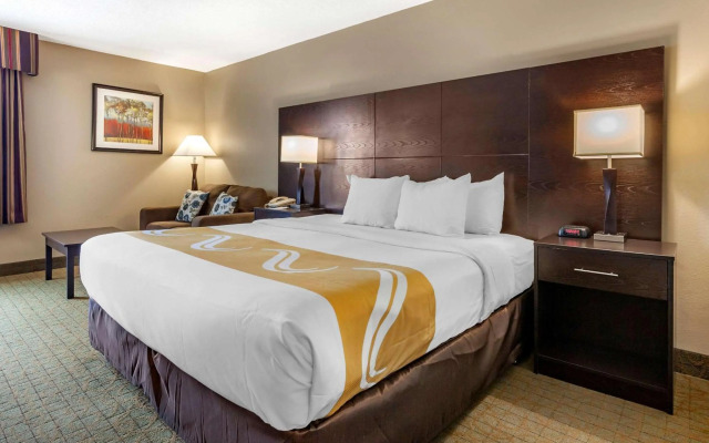 Quality Inn & Suites Escanaba North