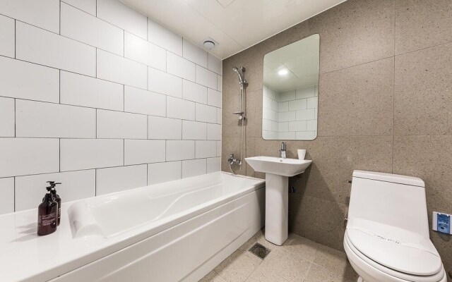 Hill Livingtel Yongsan