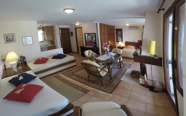 Villas Emilion Studio