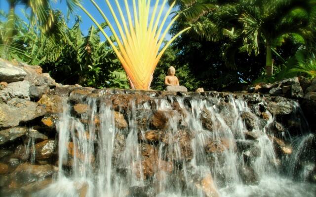 Maui Meadows Guest House