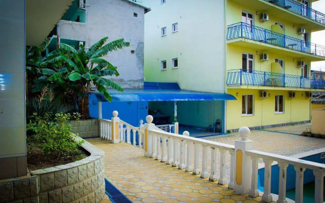 Marina Hotel