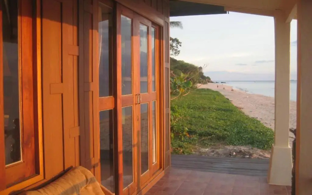 Lanta Paragon Bungalow