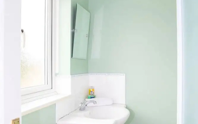 Spacious 3-bed House