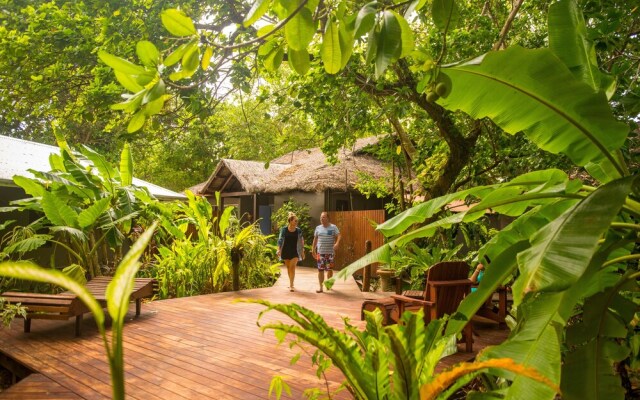 Barrier Beach Resort - Adults Only