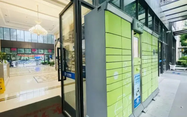 Wanjia Apartment Hotel (Shanghai Pujiang High-tech Park)