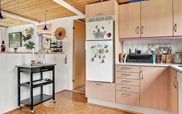 6 Person Holiday Home in Hadsund