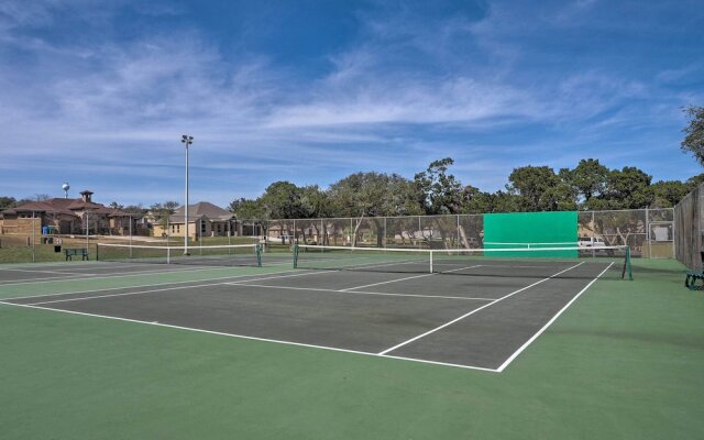 Waterfront Lake Travis Home w/ Pool Access!