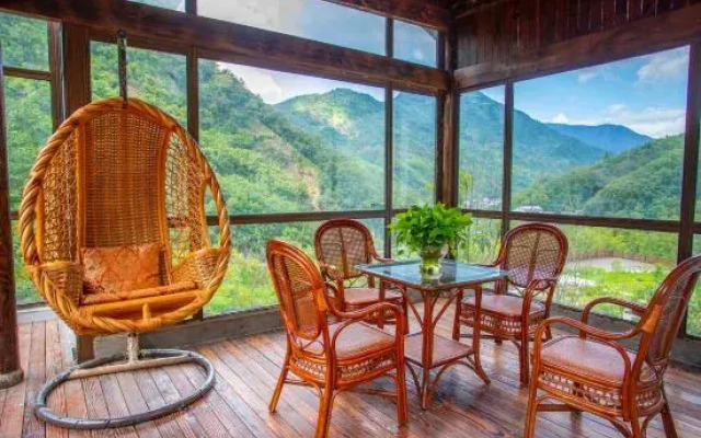 Yunding Resorts