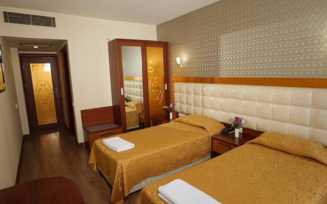 Hotel Kayalar