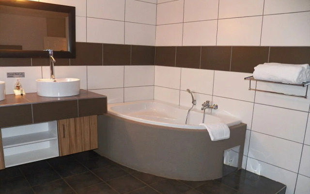 Rhulani Kruger Villa