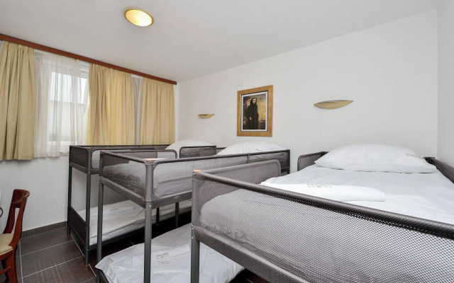 Family M Hostel