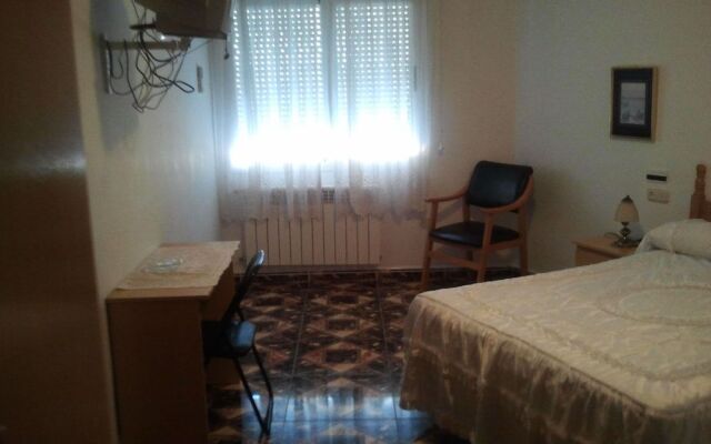 Hostal Restaurante Jaufil