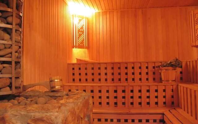 Петров Двор