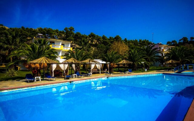 Koviou Holiday Village