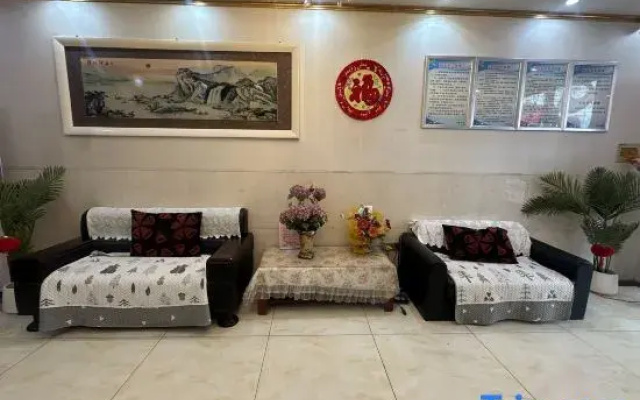 Hongyun Hotel (Nanjing Fenghuang South Road Branch)