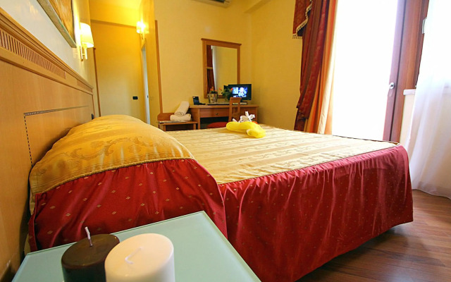 Hotel Bright