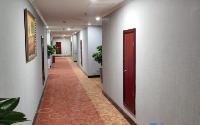 Phoenix Xianglin Hotel