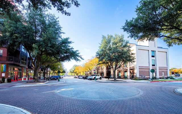 Hampton Inn & Suites Keller Town Center