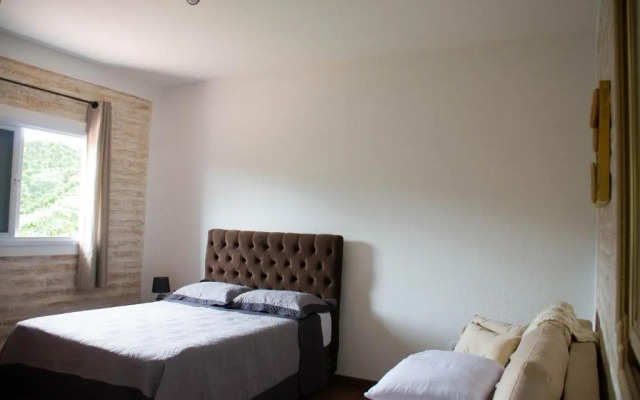 Casa em Monte Verde a 1km da Avenida MV