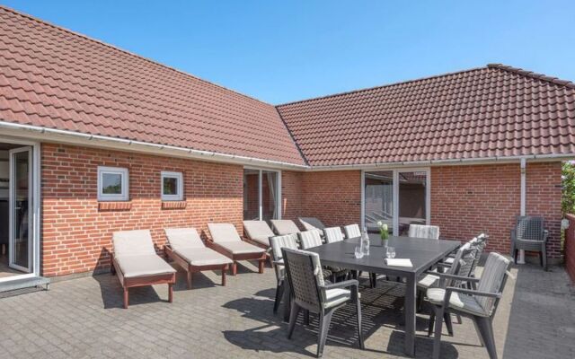 "Jaskirt" - 900m from the sea in Western Jutland