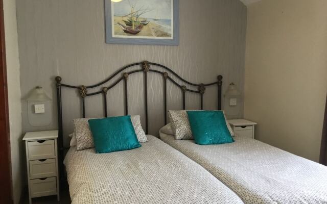 Kirkstall Guest House