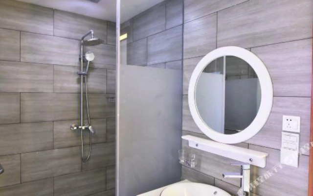 Hujing Seaview Hotel