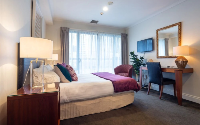 Toodle's Stylish stay on Queen Street