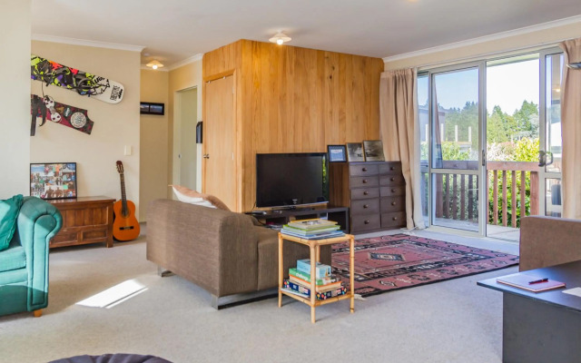 Tui's Lookout - Ohakune Holiday Home