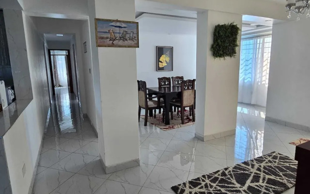 Roam Apartments
