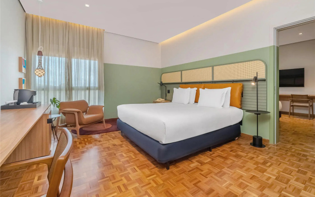 Almenat Embu das Artes, Tapestry Collection by Hilton