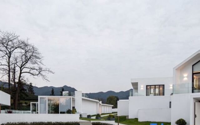 Mollin Room Dreams Art Resort