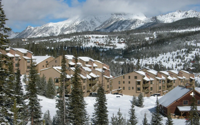 Beaverhead Condos at Big Sky Resort