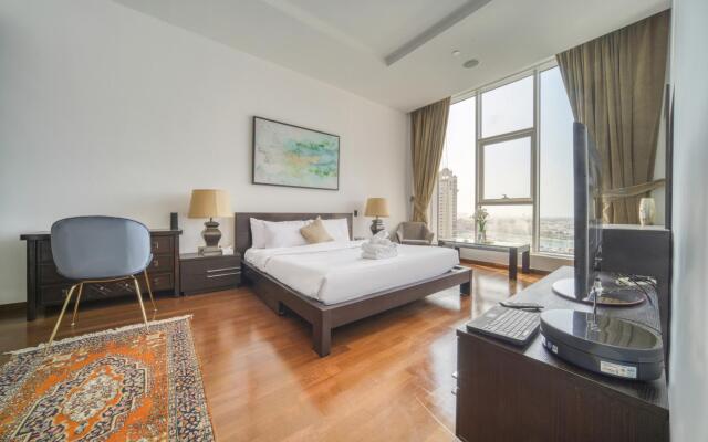 Tiara Ruby - 606- PJ