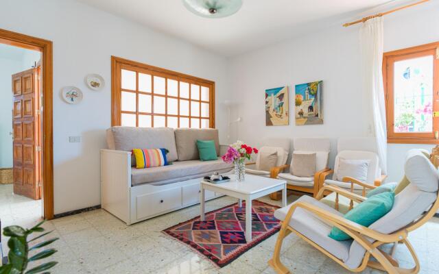 Agaete Pupe Home by Canariasgetaway