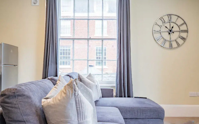Host Stay Shaw Street Flat