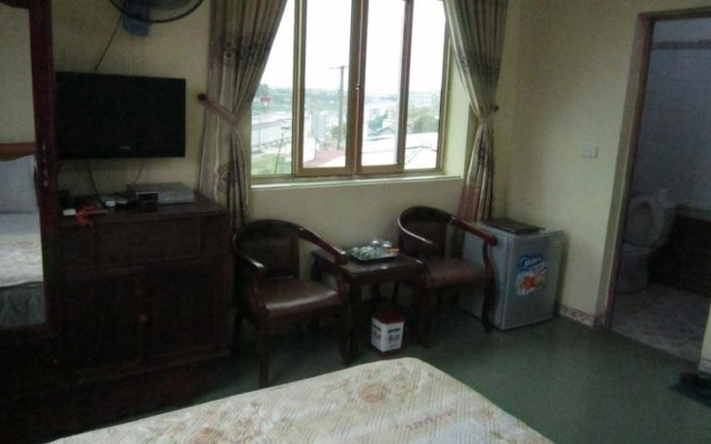 Thu Nga Hotel – Guest Rooms – Hanoi