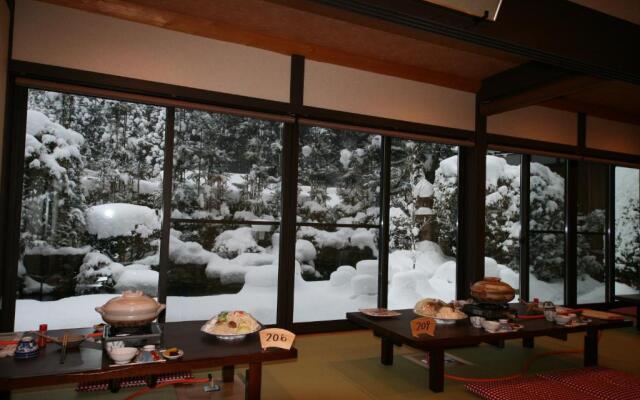 Yumoto Onsen Oharasansou