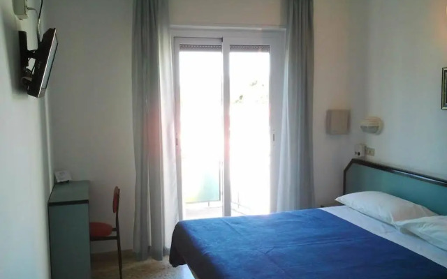 Hotel Caravelle