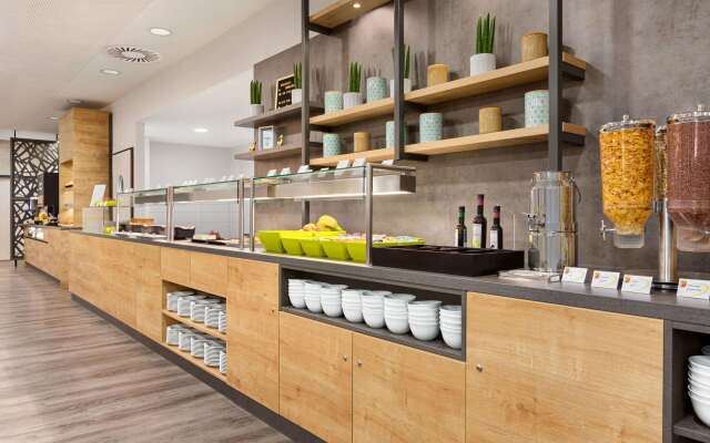 Super 8 by Wyndham Chemnitz