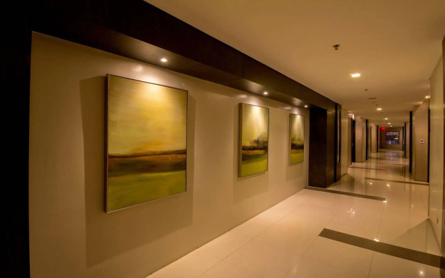 Bayfront Hotel Cebu - North Reclamation