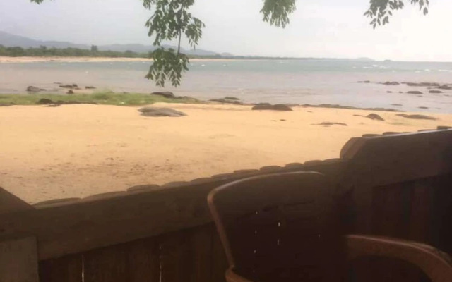 Mukhala Beach Lodge