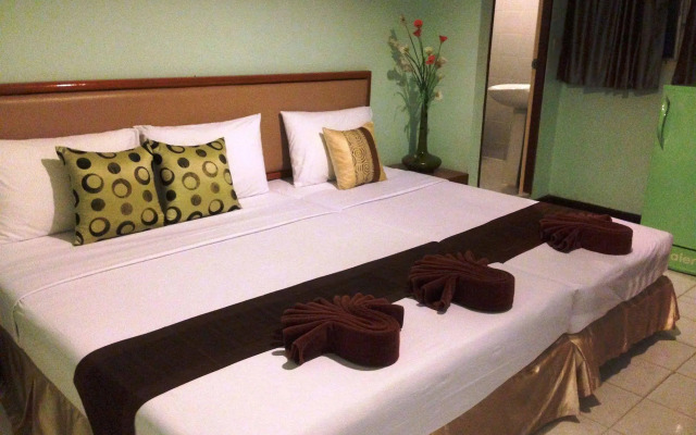 Siam Star Hotel