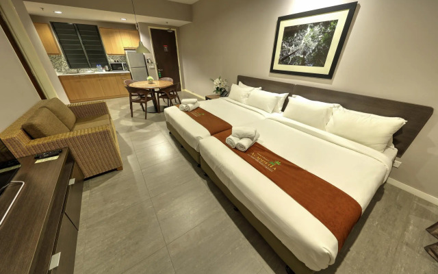 Acappella Suite Hotel