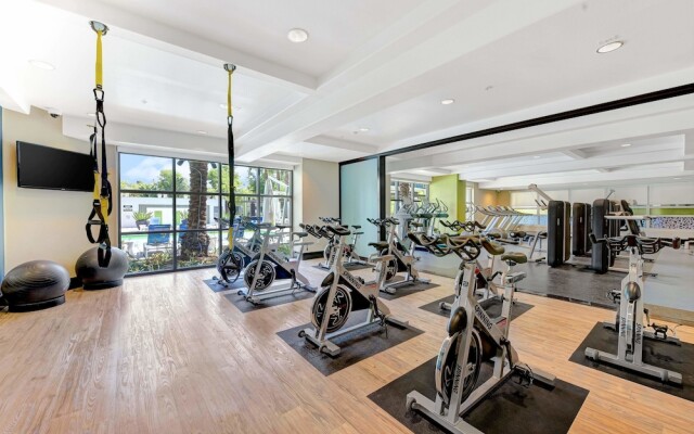 Luxury Suites Irvine