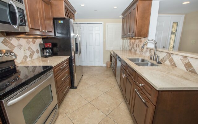 Inlet Reef 511 - 2 Br Condo