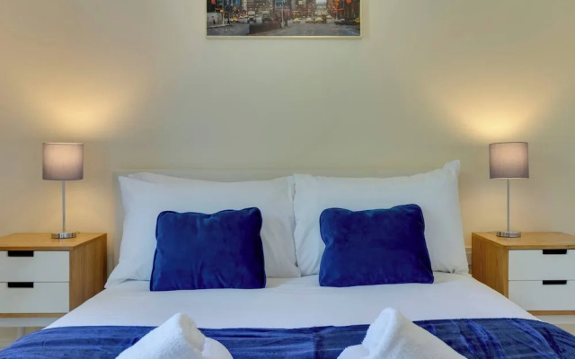 Modern Cambridge Home Business & Holiday Stays