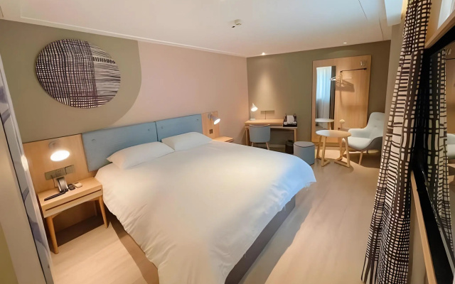 Home Inn Neo (Fuzhou Wuyi Square, Nanmendou Metro Station)