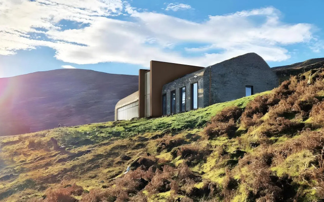 Bracken Hide Hotel